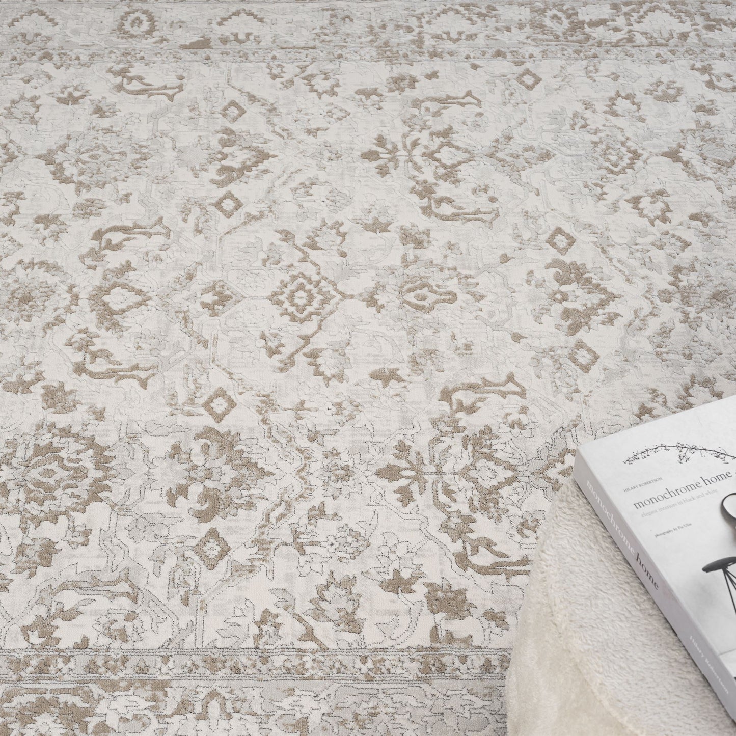 Transitional Pearl Cream Area Rug - Lavish 716